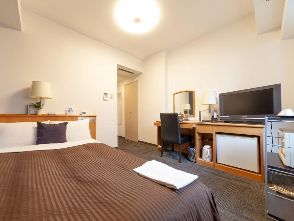 HOTEL LiVEMAX BUDGET Shinbashi Tokyo Eksteriør billede