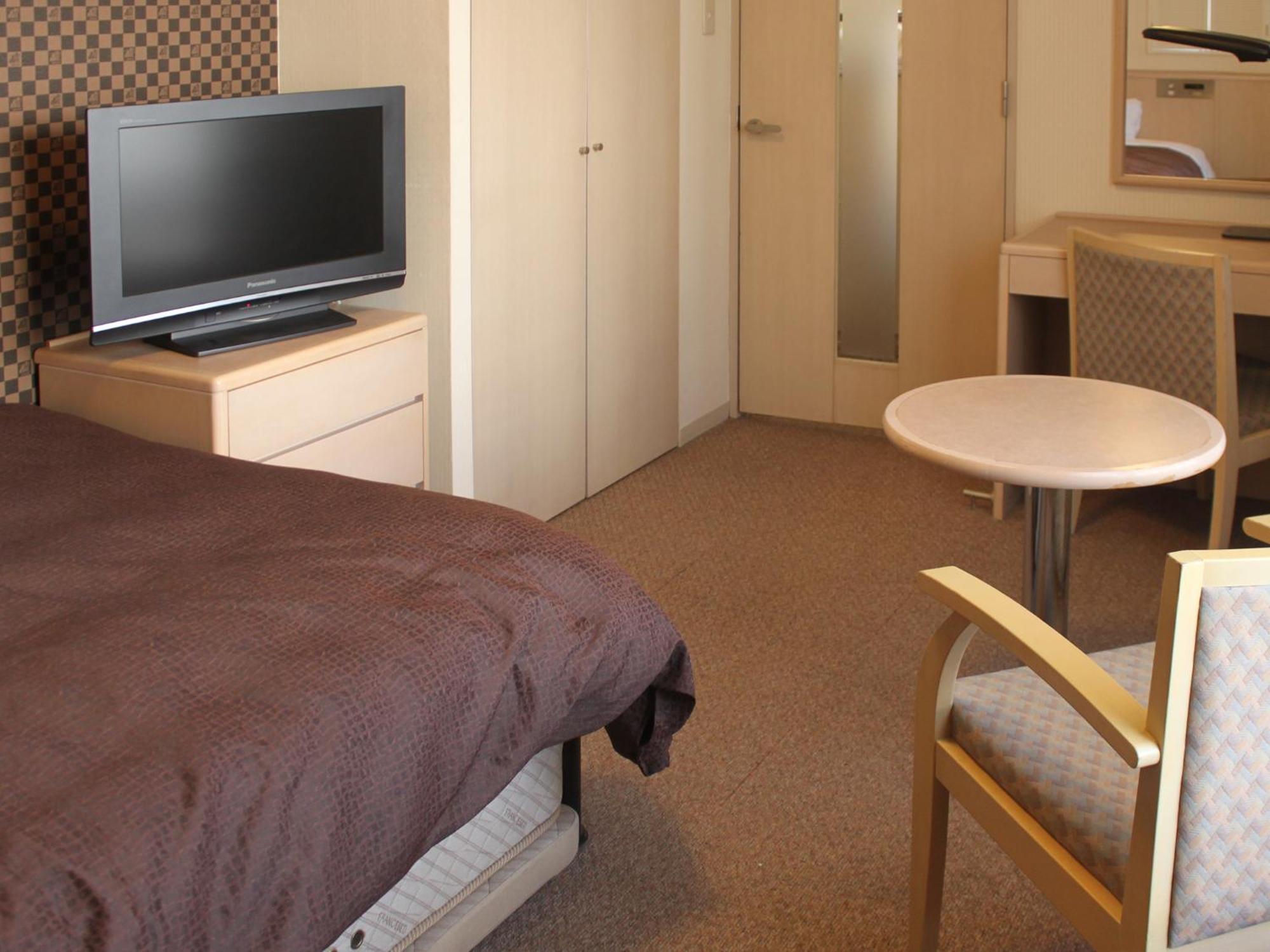 HOTEL LiVEMAX BUDGET Shinbashi Tokyo Værelse billede